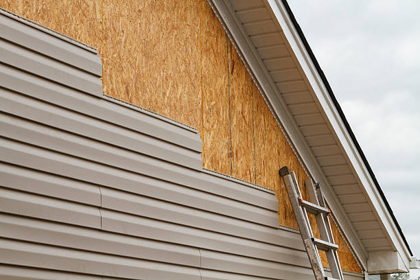 Professional Fiber Cement Siding technician working in Long Branch, NJ